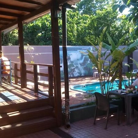 Residencial Noelia Hostel Puerto Iguazú Zewnętrze zdjęcie