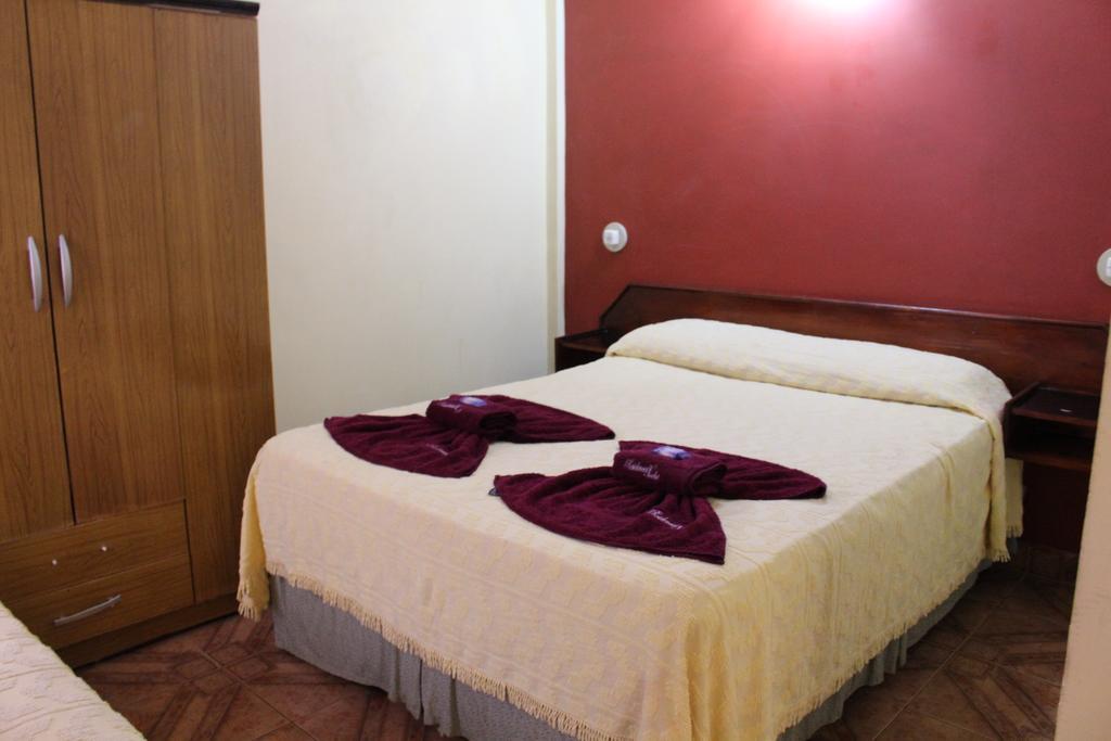 Residencial Noelia Hostel Puerto Iguazú Zewnętrze zdjęcie